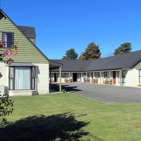 Academy Lodge Motel Ашбертон Екстер'єр фото